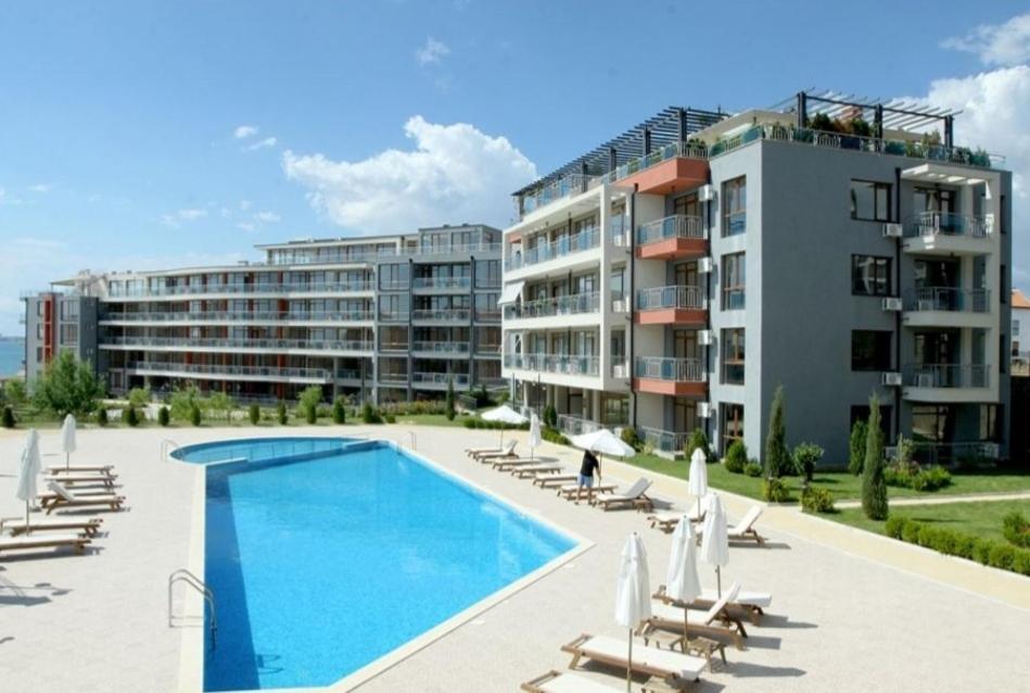 Sun Wave Apartment Presige Sveti Vlas Extérieur photo